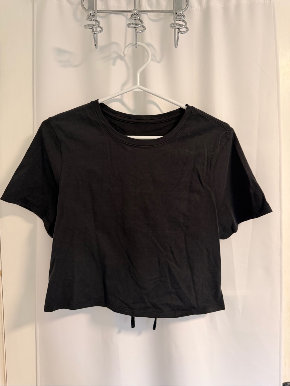 Lululemon Crop Black Tee